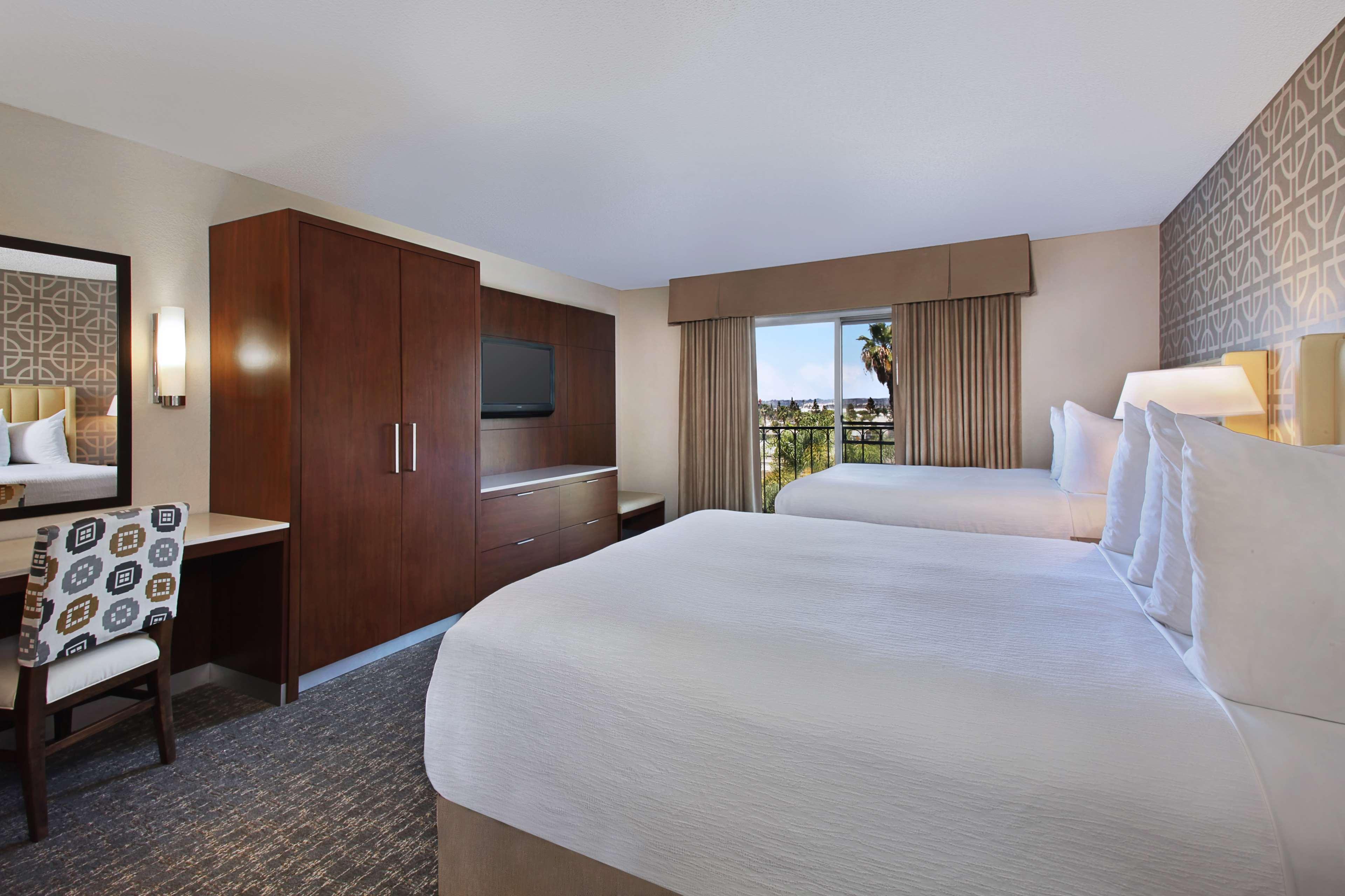 Embassy Suites By Hilton Anaheim North מראה חיצוני תמונה